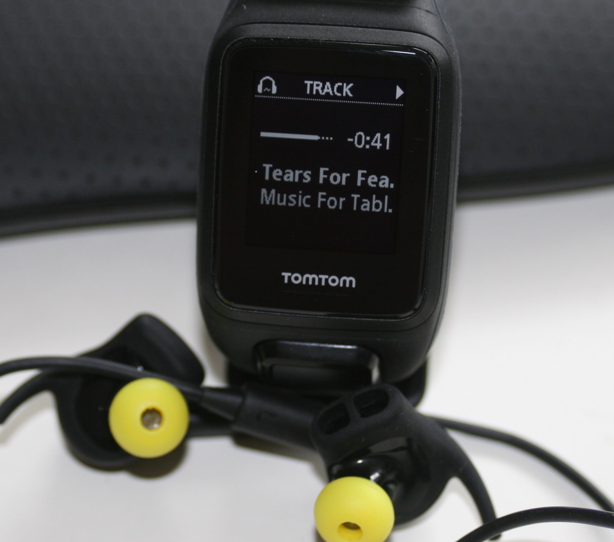 TomTom Runner 2 Spark Cardio Music - Pairing Headphones