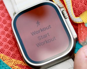 Apple Watch Ultra Start Workout