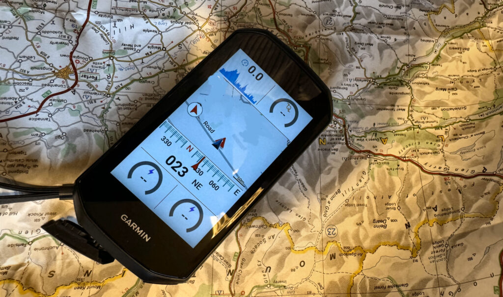 How to add Garmin Edge 1050 Map Compass Data field